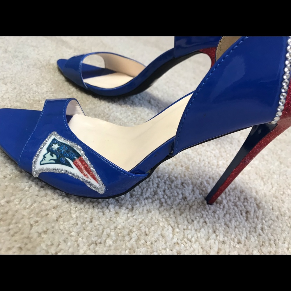 High heel shoes
